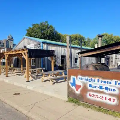 Exterior of Straight from Texas BBQ