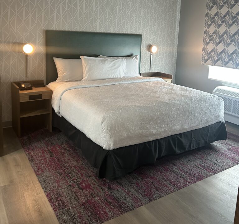 Bed at Home2 Suites by Hilton