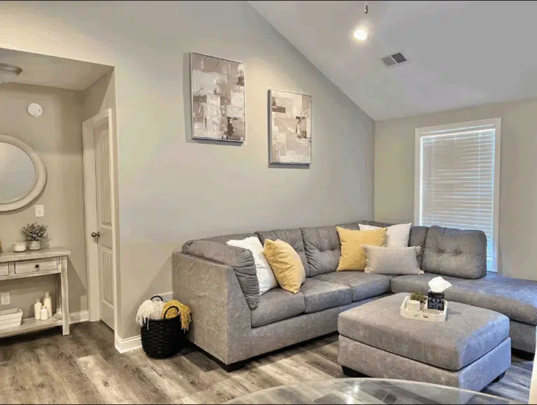 Modern Townhouse (airbnb) living room