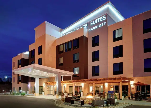TownePlace Suites Marriott exterior