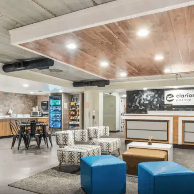Clarion Pointe lobby