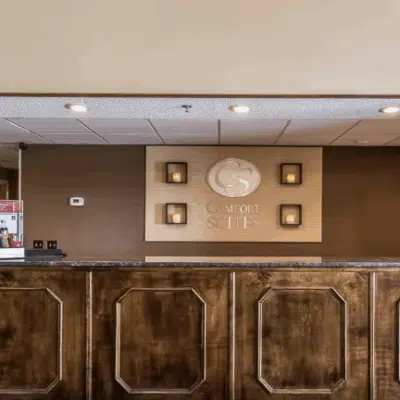 Comfort Suites check-in desk