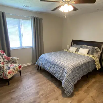 Second bedroom inside College-town Comfort (Airbnb)